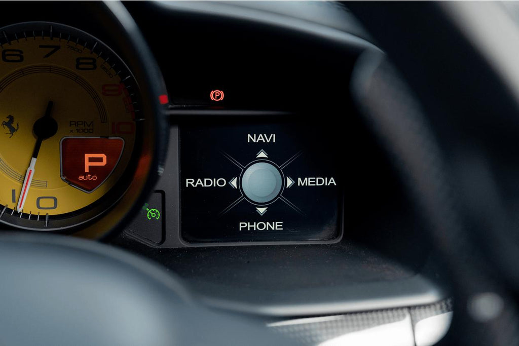Boitier CarPlay/Android Auto pour Ferrari (2009-2019)